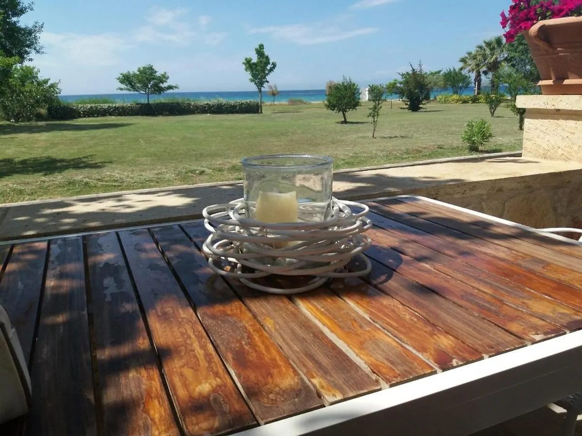 Villa Di Mare Flogita